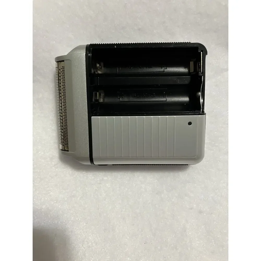 Mens Vtg Sanyo SV-M730 Portable Foil Head Travel Shaver Battery Op Made in Japan